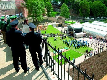 Europische Dimension: Deutsche und tschechische Polizisten in Cheb 