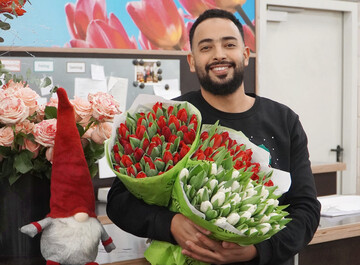 Wie hier auf dem BGM Dsseldorf gab es auch schon vor Weihnachten Tulpen als Frhlingsboten. Von der befrchteten Mengenbeschrnkung bei Zwiebelblhern war bisher nichts zu spren.