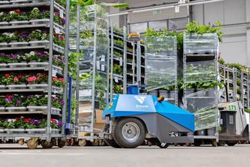 Der autonome Transportroboter INDUROS wird bei Innok Robotics auf der IPM ESSEN vorgestellt.