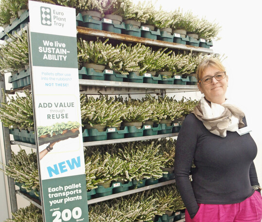 Flora Spth, Euro Plant Tray, riet, rechtzeitig zu handeln und auf Mehrwegtrays umzustellen.