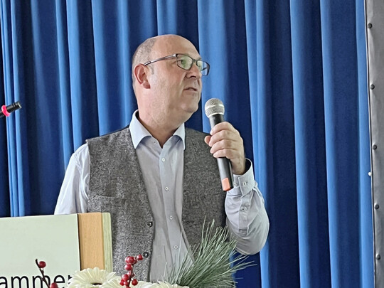 Hans-Peter Riskes von der Veiling Rhein-Maas gehört traditionell zur Veranstaltung.