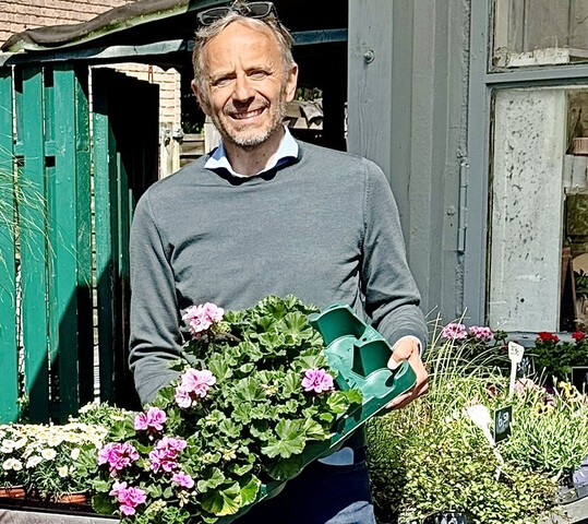 Es war uns wichtig, dass wir die Branche bei der Umstellung auch finanziell untersttzen und so nachhaltiges Handeln zustzlich frdern, so Dirk Bansemer, Geschftsfhrer der EPT GmbH.
