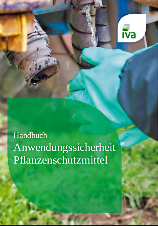 Der Industrieverband Agrar e. V. (IVA) mchte Anwendenden mit seinem Handbuch Anwendungssicherheit Pflanzenschutzmittel Empfehlungen fr den sicheren Umgang mit Pflanzenschutzmitteln geben