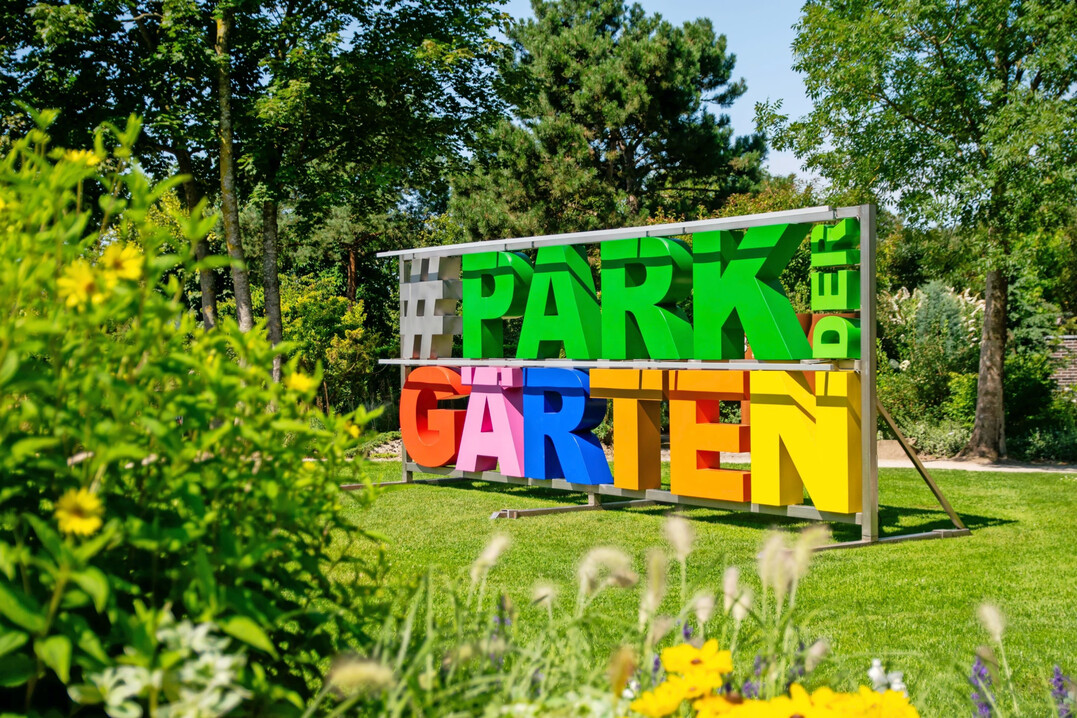 Im Park der Grten wird Gartenliebhabern auf einer Gesamtflche von 14 ha ein wahres Fllhorn an Inspirationen geboten.