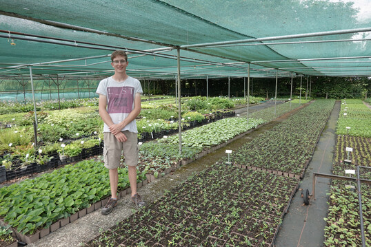 Kulturleiter Merlin Schramm in der Schattenhalle.