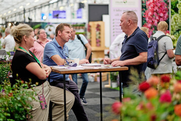 Gelobt wurde die Messe fr ihre gute Organisation, die gastfreundliche Atmosphre, grozgige Sitzgelegenheiten und das professionelle Catering.