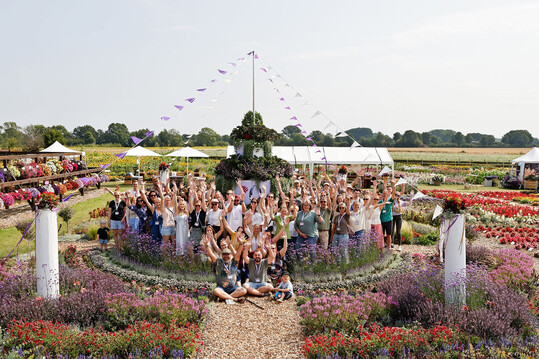 Unter dem Motto „10 Years in Full Bloom“ kamen zahlreiche Content Creator aus dem Gartenbereich aus ganz Deutschland zusammen.