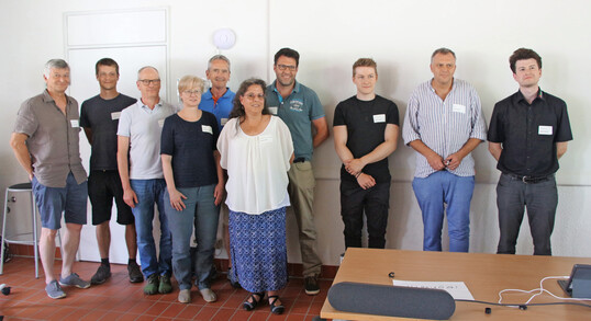 Die Referenten und Referentinnen der Veranstaltung, von links: Frank Korting, Jan Mutz, Ralf von Bloh, Elisabeth Götte, Dr. Dirk Ludolph, Andrea Baron, Robert Koch, Dennis Knoche, Lars Pirwitz und Ruben Schewes.