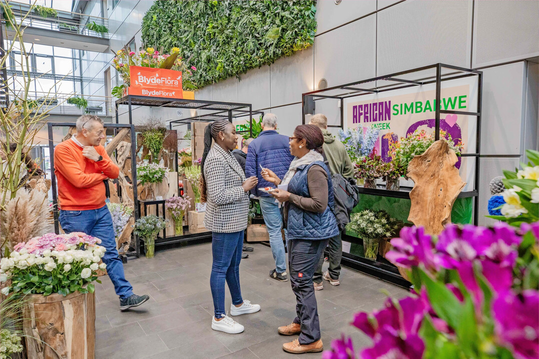 Die Vielfalt und Qualität der Schnittblumen sorgten für rege Gespräche
