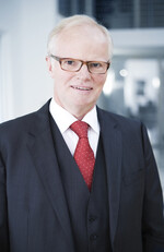 Am 28. Juni 2013 verstarb Hans Tabeling im Alter von 63 Jahren nach schwerer Krankheit.