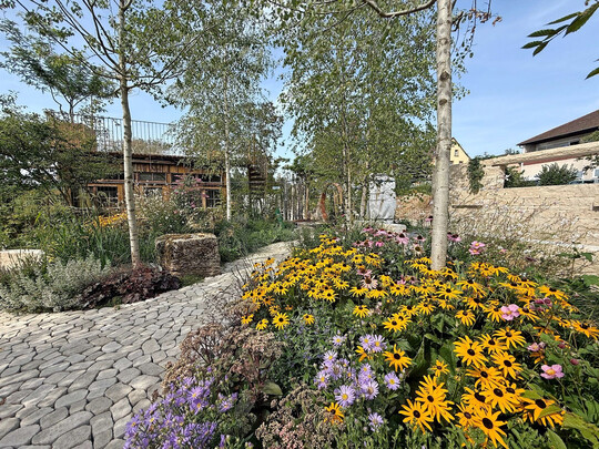 Eine wunderbare Parkanlage kombiniert in Ellwangen Spiel, Spaß, Kulinarik und Kultur.