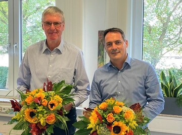 Andreas Pellens (re.) folgt als Vorsitzender der Tarifkommission auf Thomas Becker. 
