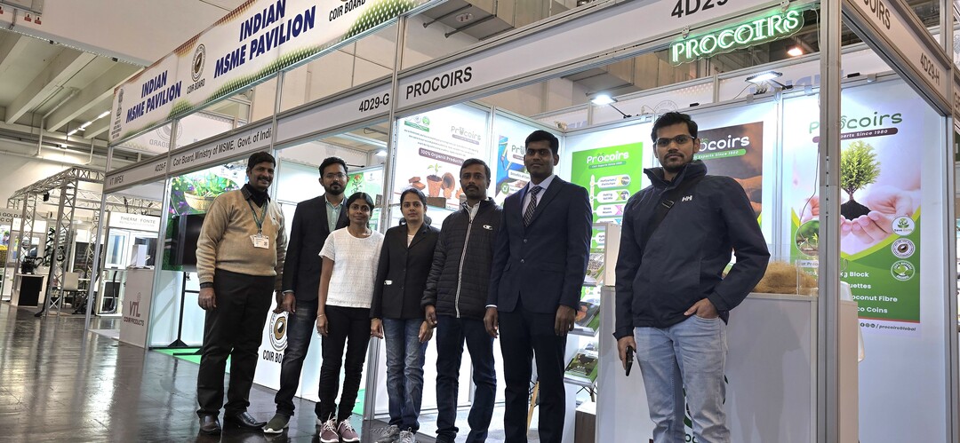 The Indian exhibitors offer a wide range of coconut products for the production of both substrates and containers made from this natural material.
