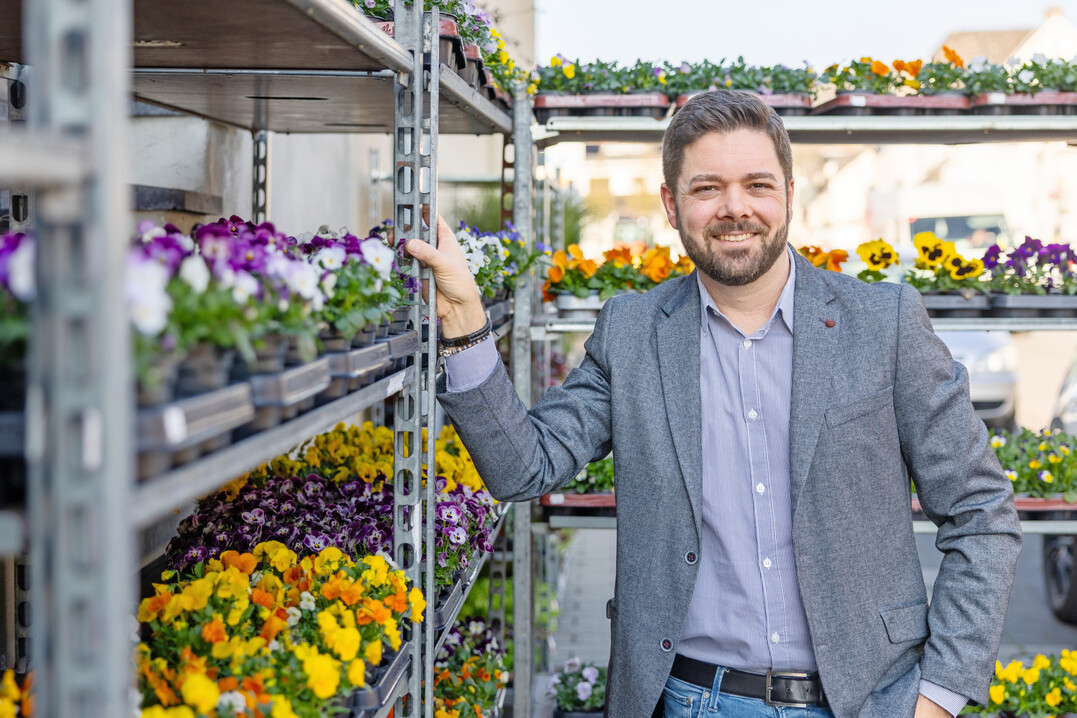 Florian B�rder wird am 1. Juli 2026 die Gesch�ftsf�hrung auf dem Blumengro�markt K�ln �bernehmen.