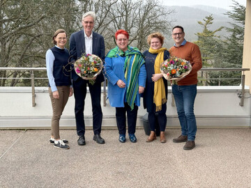 (v.l.) Christin Haack, Thomas Becker, Romana Hoffmann, Annette Weienborn und Andreas Pellens bei der Mitgliederversammlung der Arbeitsgemeinschaft der grtnerischen Arbeitgeberverbnde (AGA) in Kassel.