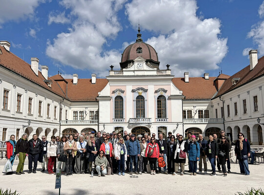 �ber 60 Gartenbaulehrer aus 17 Europ�ischen L�ndern trafen sich in Budapest. 