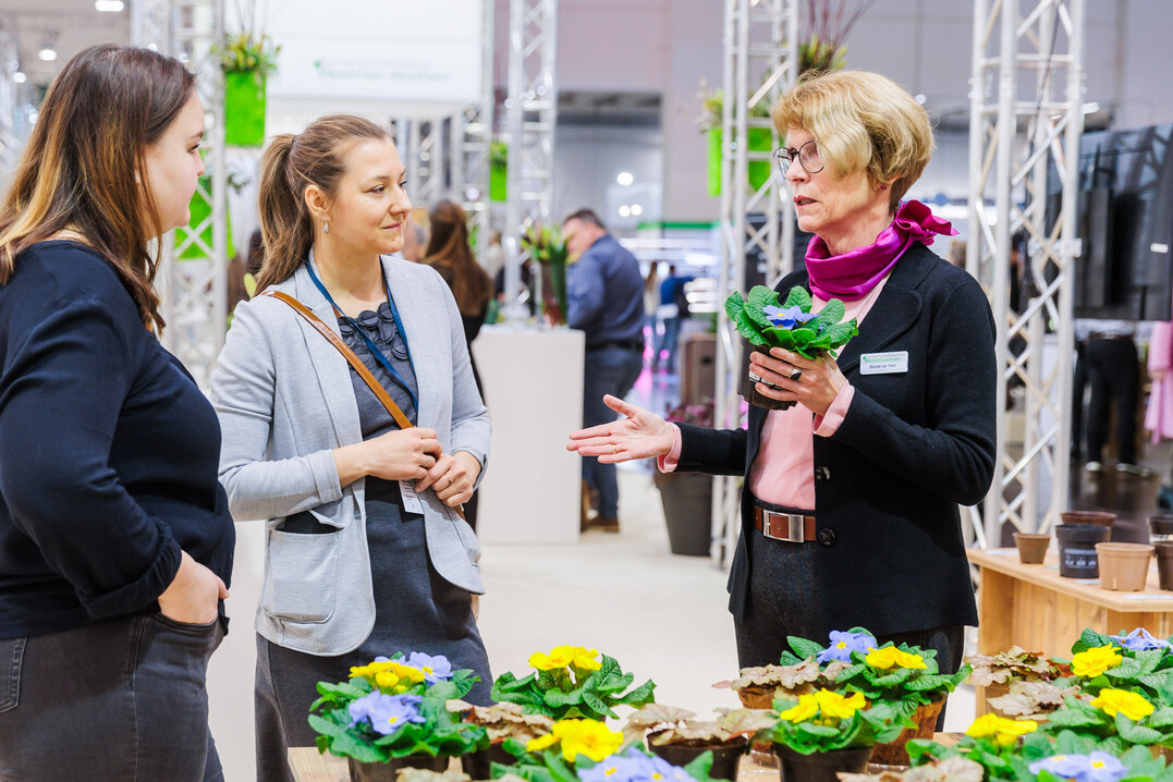 Impressionen vom ersten Messetag der IPM ESSEN 2025
