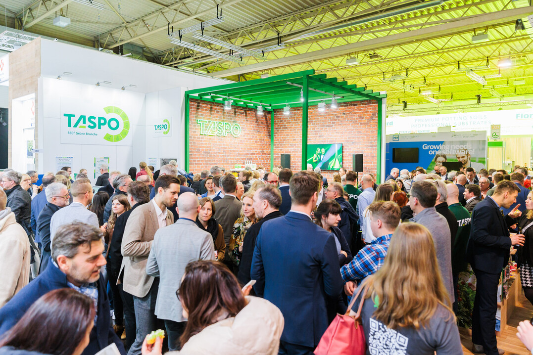 Gute Stimmung und volle Hallen  die IPM ESSEN 2025 ist am gestrigen Mittwoch so richtig warmgelaufen.