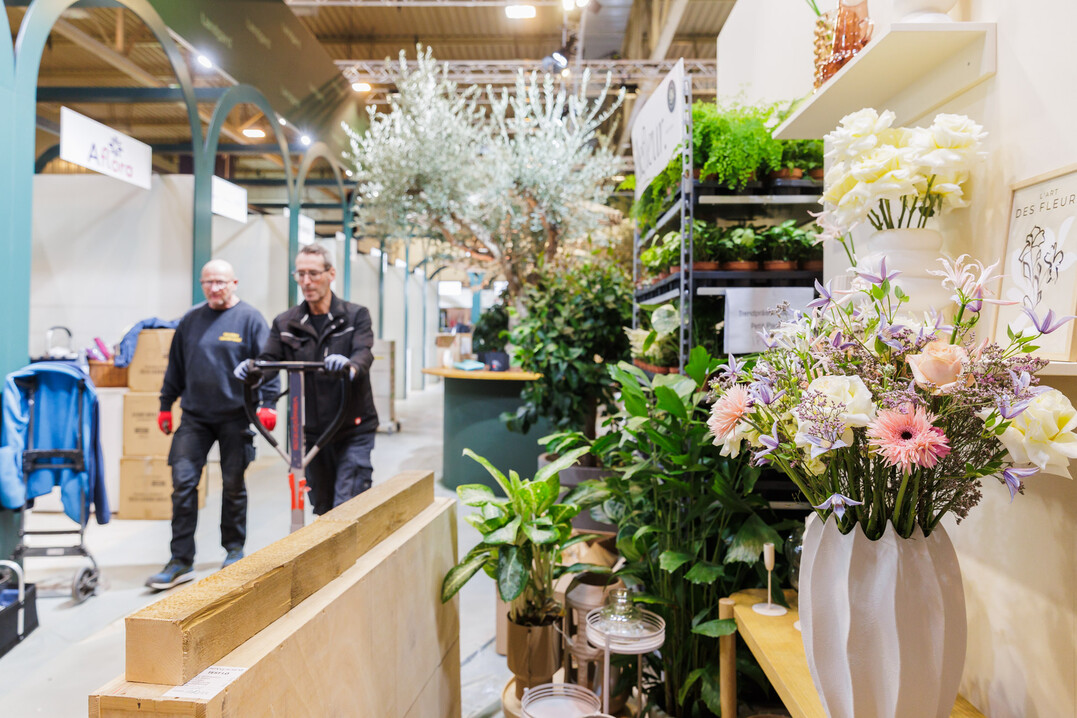 When the exhibition halls open today, the elaborate setup will be complete.