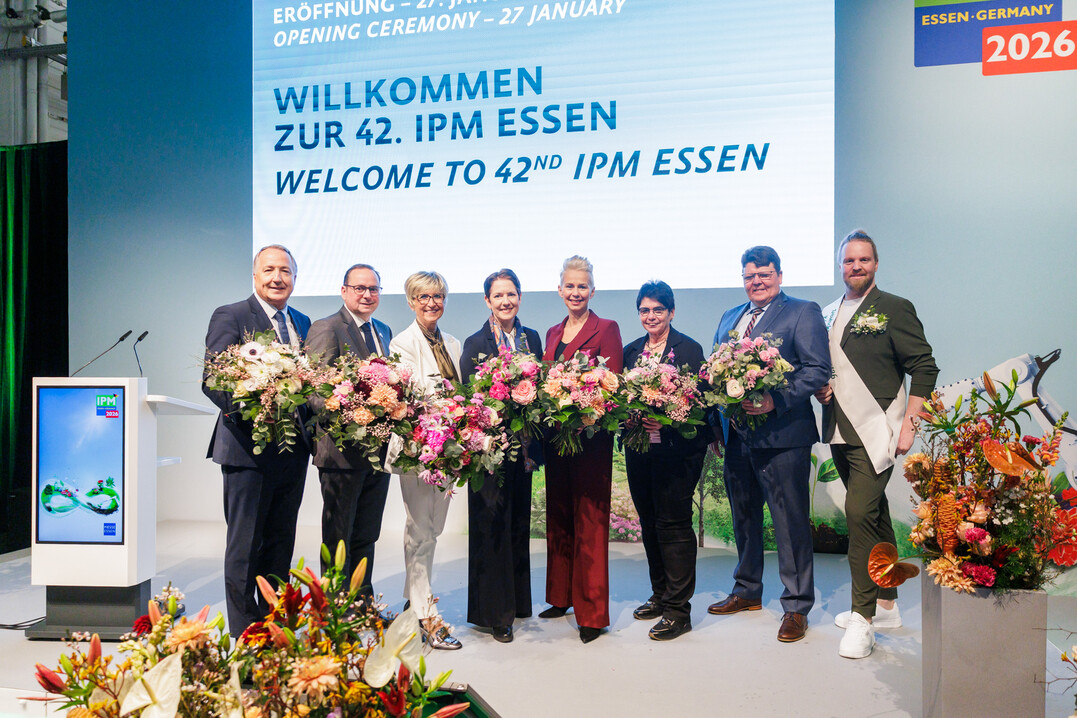 Erwartungsfrohe Gesichter: Gestern wurde die 42. IPM Essen als Weltleitmesse des Gartenbaus feierlich eröffnet.