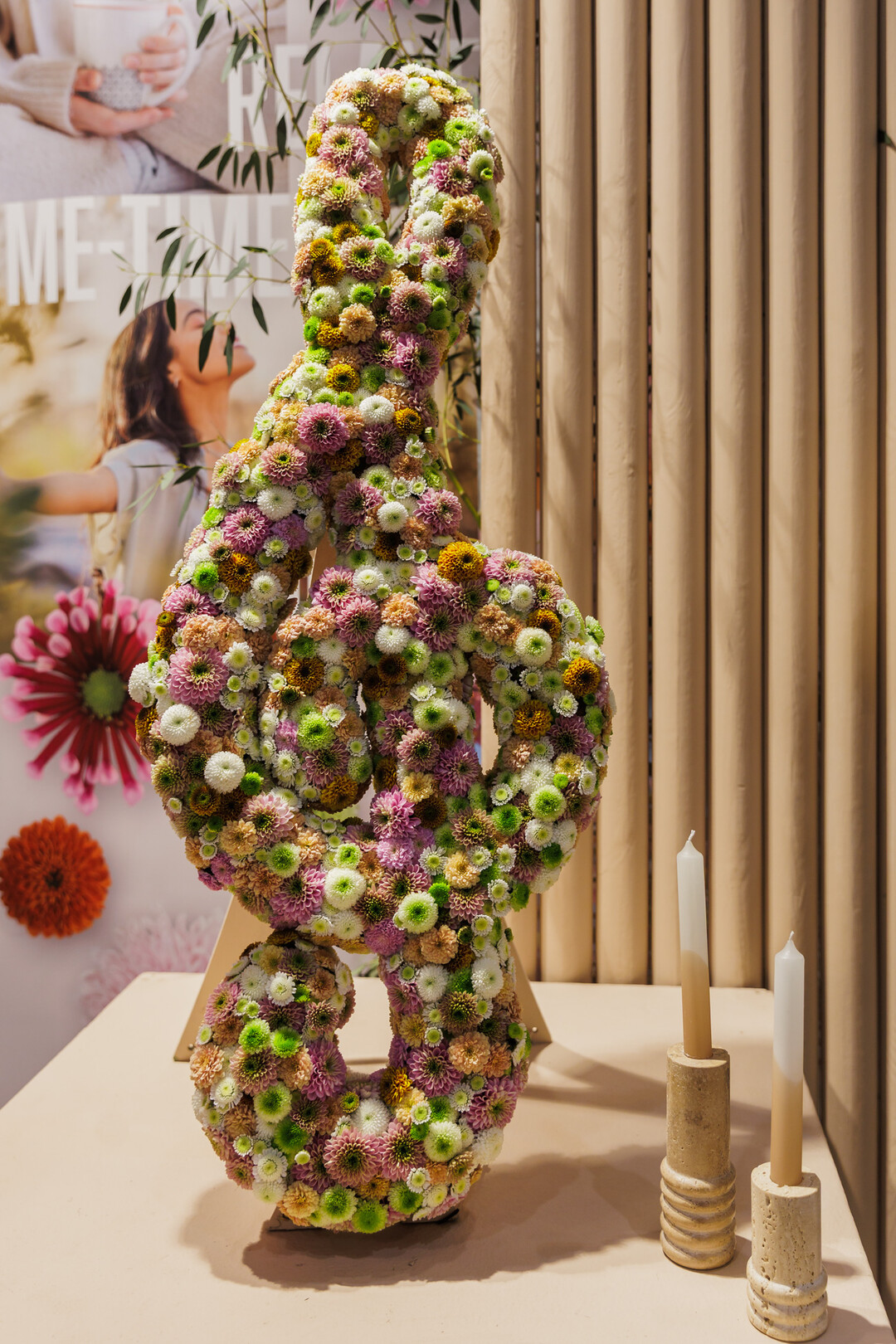 This is where the music plays: Given the abundance of colorful blooms and green foliage in the exhibition halls, no one is thinking about winter blues anymore.