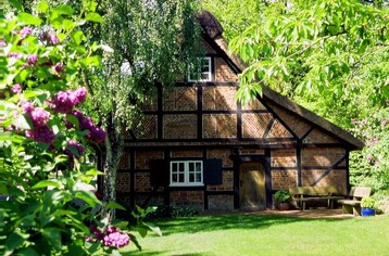 Das Pttenhaus  ein Reetdachhaus in bezaubernder Umgebung.