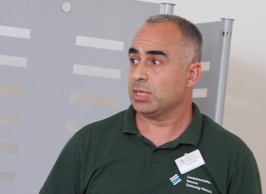 Mustafa Almuseitef: Zur Bekmpfung von Botrytis sollten an erster Stelle Klimaanpassungen stehen.