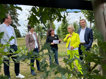 Im Quartier von Baum & Bonheur, von links: Markus Hner, Anke Schirocki, Sabine Theobald, Eva Khler-Theuerkauf und Stephan Wolters.