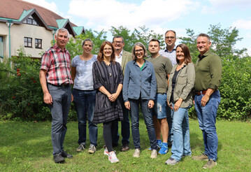 Mit Schulbeginn haben sieben neue Lehrkrfte in der Gartenbauschule Langenlois begonnen.Foto von links:Franz Fuger, Ramona Strobelberger, Romana Sturm, Peter Surbck, Nicole Kajtna, Patrick Wimmer, Gnther Soukup, Fiona Kiss und Andreas Kovac