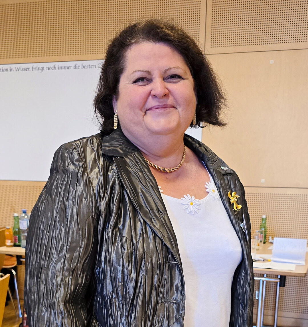 Prof. Dr. Anna Keutgen, Universitt fr Bodenkultur Wien, bearbeitet mit ihrem Team eine erstaunliche Flle an praxisrelevanten Gartenbauthemen.