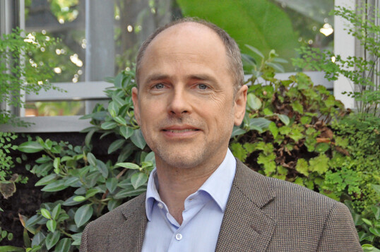 Prof. Dr. Johannes Nebelmeir ist neuer Professor fr Pflanzenzchtung und Zierpflanzenbau an der HSWT.