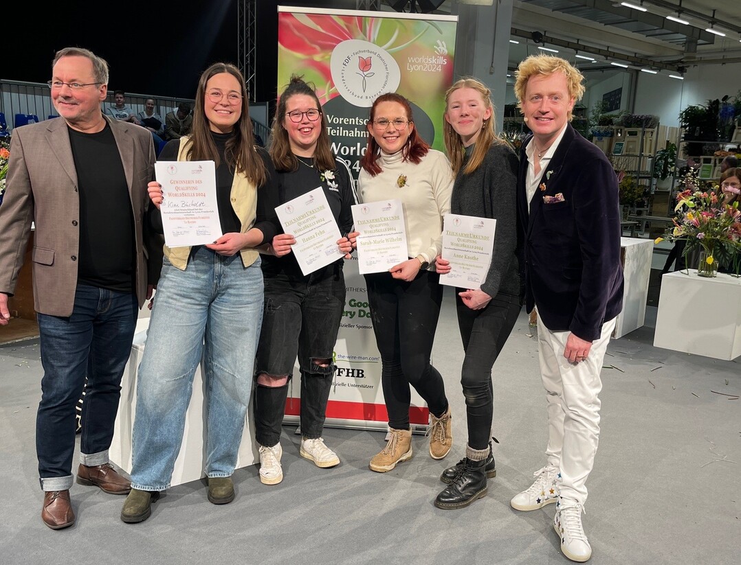 (v.l.) Thomas Ratschker, Kim Bucholt, Hanna Fehn, Sarah-Marie Wilhelm, Anne Knothe und Bjrn Kroner