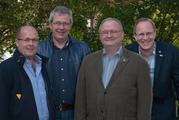 Das Geschftsfhrende Prsidium des Bayerischen Grtnerei-Verbandes (von links) Herbert
Puffer, Hermann Berchtenbreiter, Roland Albert und Jrgen Herrmannsdrfer. 