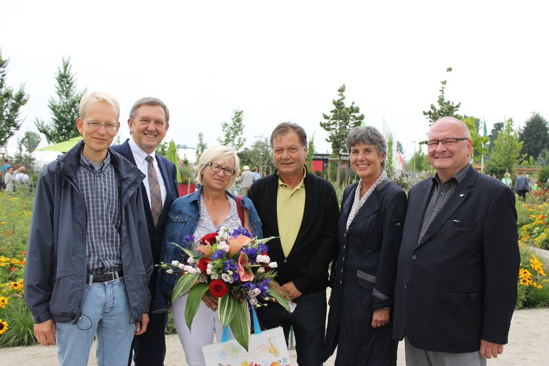 Ulrich Meyer zu Helligen, Hermann Hübner, Elfriede Storz, Günter Storz, Brigitte Merk-Erbe und Roland Albert (v.l.).