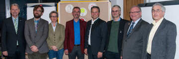 (v. l. n. r.): Vizeprsident des BHGL Marc-Guido Megies, Prof. Dr. Thomas Hannus, Prof. Dr. Ute Hper-Schmidt, Prof. Dr. Ulrich Kias, PD Dr. Markus Gandorfer, Prof. Dr. Thomas Rath, Prsident Bayerischer Grtnereiverband Roland Albert, Helmut Rausch