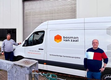  Servicetechniker Kim Zantow (links) und Thomas Bauer, leitender technischer Verkaufsberater bei Bosman Van Zaal fr die deutschsprachigen Lnder 
