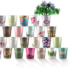 Der Wasserspeichertopf ist für feuchteliebende Kulturen besonders interessant.