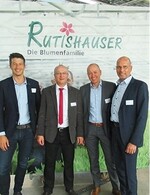 Eröffnung der Ecofarm (von links): Peter Dekker (Geschaftsführer PDI), Urs Rutishauser (Geschaftsführer Rutishauser), Gertjan Grimbergen (Geschaftsführer Thermoflor) und Ben Boon (Verkaufsleiter Thermoflor).