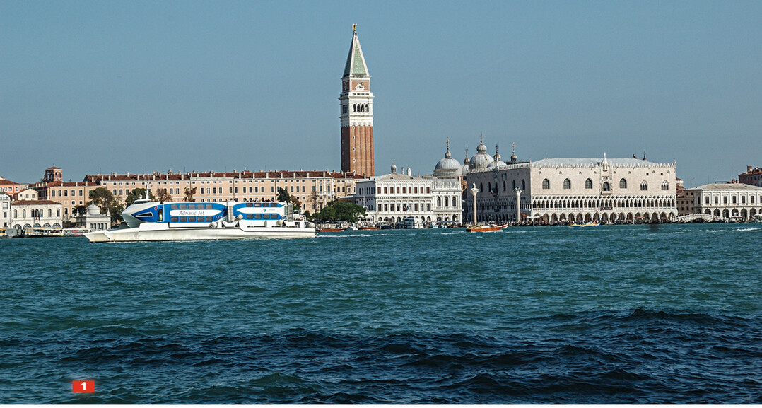 Ein Kanal trennt die Insel Giudecca vom historischen Stadtkern Venedigs.