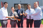 Sie freuen sich über das neue Elitehaus, das die Mutterpflanzenstandorte von Dümmen Orange weltweit versorgen wird von links: Benjamin Göpferich, Jean-Baptiste Wautier, Biense Visser, Frank Tatzel und Thomas Bousart.
