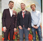 Von links: Niklas Ahrens, Mario Reil und Jan Solbach stellten Versuchsergebnisse mit Torfersatzstoffen vor.
