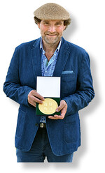 Thomas Proll nimmt wahr, dass sich die Anforderungen an Gartenrosen enorm verändert haben.