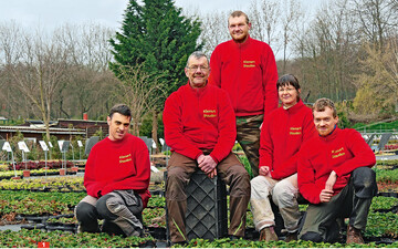 Das Staudenteam, von links: Julius Wllner, Gerd Frobenius, Pascal Klenart, Nicole Sawade und Georg Schwuntek
