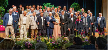 Gruppenbild mit allen Preistrgern.