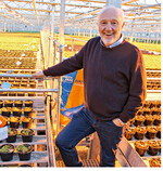 Thomas Will hat jahrelange Erfahrungen mit dem Bio-Anbau und torfreduzierten Substraten.