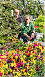 Friedhofsgärtner helfen beim Gedenken