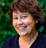 Beate Walther ist Ausstellungsbevollmächtigte der Deutschen Bundesgartenschau-Gesellschaft, Bonn, für die BUGA Erfurt 2021. Sie zeichnet damit für die Hallenschauen der grünen Großveranstaltung verantwortlich.