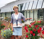 Beate ter Hell führte online durch die Versuchspflanzungen der LVG-Ahlem.