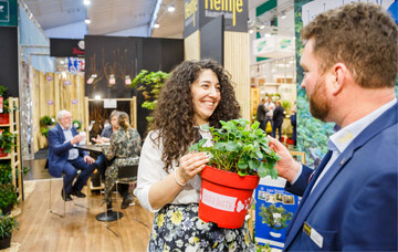  Die IPM Essen, deren nchste Ausgabe vom 25. bis 28. Januar 2022 stattfindet, bietet als grte internationale Plattform fr den Gartenbau besonders viele Mglichkeiten zum Netzwerken. 