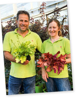 Isabell Eber und Bernd Hödl. Zu den ersten Produkten im Onlineshop gehörten Heuchera.
